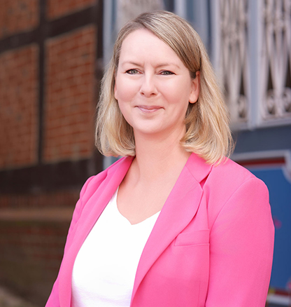 Nicole Henny Lüders Leitung Buchhaltung Assistenz der Geschäftsführung